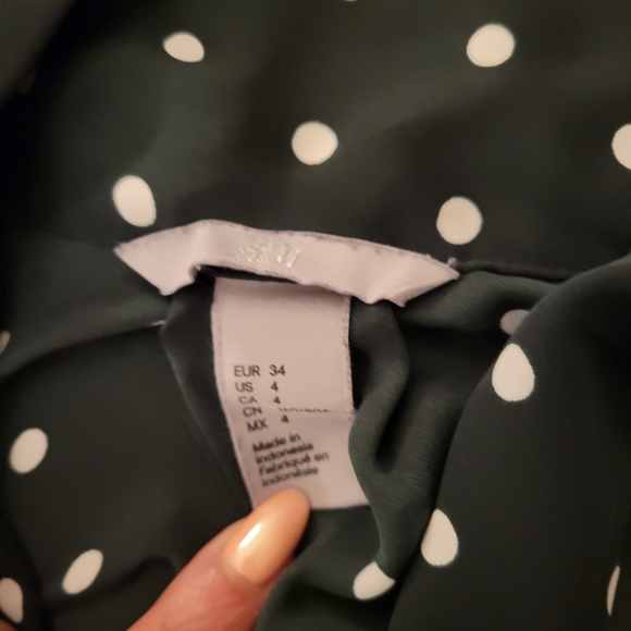 Dark green and white polka dot full sleeve with necktie H&M US4 - Picture 2 of 5
